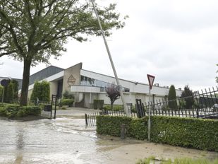 leidingbreuk Etten-Leur