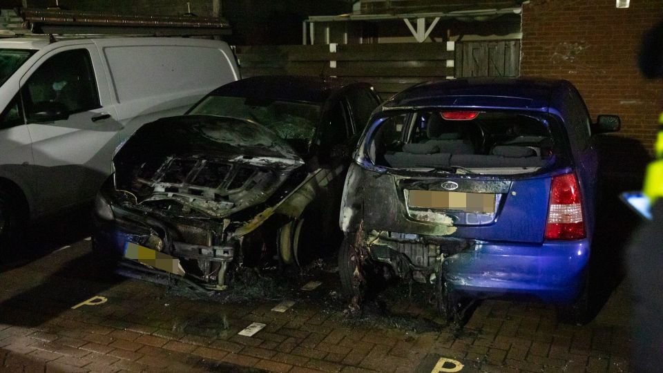 brand auto bergen op zoom brabant nieuws 112 brandweer politie