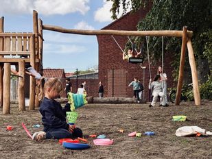 Nieuwe speelplek in Roosendaalse wijk Kalsdonk geopend