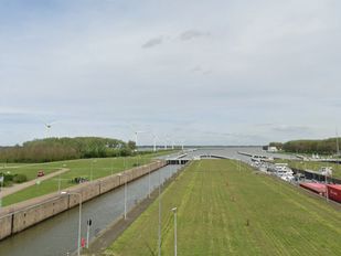 nieuws willemstad volkeraksluizen windmolens