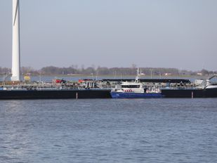 Schip korte tijd in brand bij Willemstad, vuur geblust door bemanning