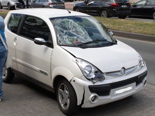 ongeluk bergen op zoom 112 politie ambulance rooseveltlaan auto