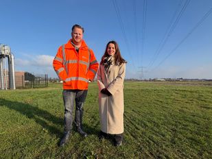 Wethouders Thomas Melisse en Sharona van Ham van gemeente Halderberge.