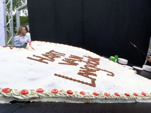 Mega taart Hart van Langdonk Roosendaal.