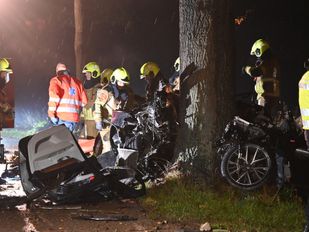 Heftige crash in Klein-Zundert: man en vrouw zwaargewond