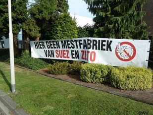 Spandoek 'Hier geen mestfabriek'