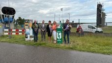 Realisatie AED-paal Oesterdam