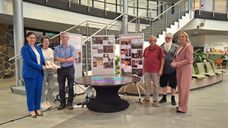 Leefbaarheidsvisie Zevenbergschen Hoek overhandigd aan provincie