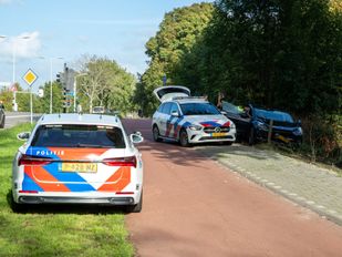 Achtervolging eindigt met crash op Burgemeester Schneiderlaan in Roosendaal