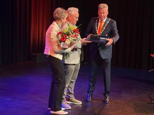 Lintjesregen in gemeente Roosendaal: 10 Koninklijke onderscheidingen uitgereikt