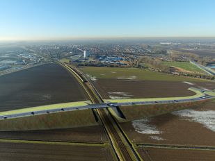 Werkzaamheden van nieuwe randweg in Zevenbergen lopen uit