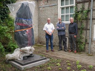 Standbeeld van Henri Mastboom krijgt plek bij zijn eigen huis in Oud Gastel