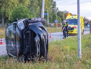 112 Steenbergen nieuws Brabant politie ongeluk auto botsing ambulance