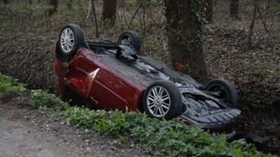 auto ongeluk putte 112 politie ambulance brandweer kronkelbosweg