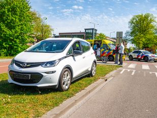 Fietsster gewond na botsing met auto in Bergen op Zoom