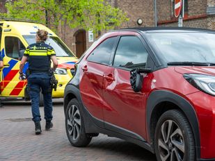 Fietser zwaargewond na botsing met auto in Sprundel
