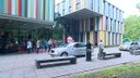 Drive-thru diploma-uitreiking op ZuidWestHoek College in Ossendrecht
