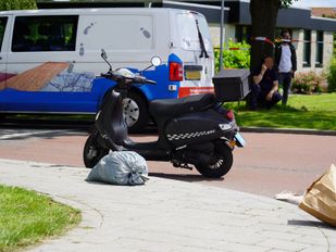 Ongeval met scooter in Zevenbergen