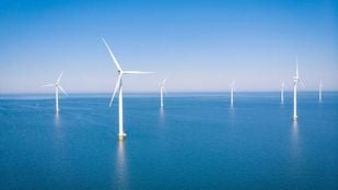 Het windmolenpark op de Noordzee