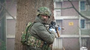 Onder vuur zorg verlenen: Luchtmobiele Brigade oefent in West-Brabant