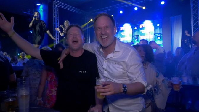 Bezoekers hebben het naar hun zin gehad tijdens de eerste editie van Wouw on Stage.