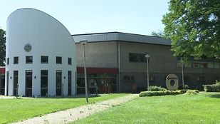 Sporthal De Omganck in Wouw, een van de sporthallen waar Sportfondsen verantwoordelijk is voor het beheer.