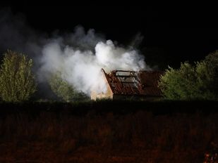 Brand in leegstaand gebouw in Roosendaal