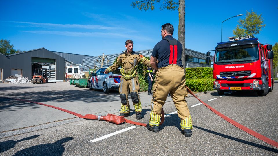 Brand in loods bij bedrijf in Rijsbergen