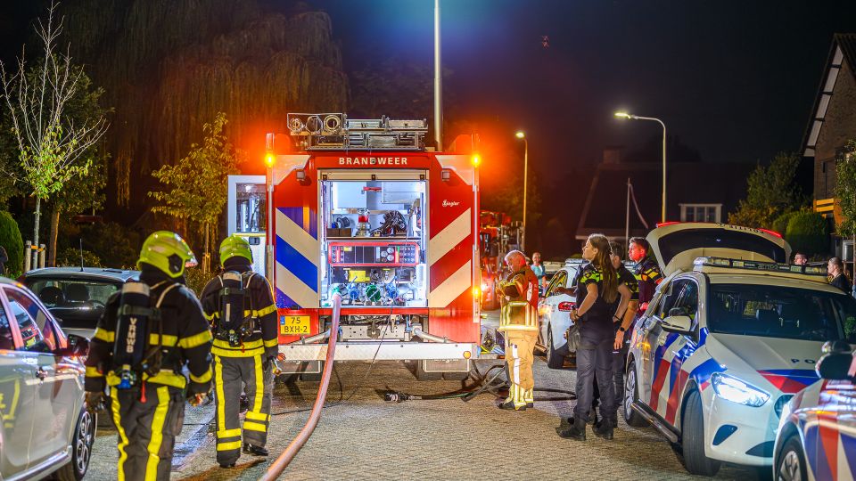 Woningbrand in Rijsbergen: man gewond naar ziekenhuis