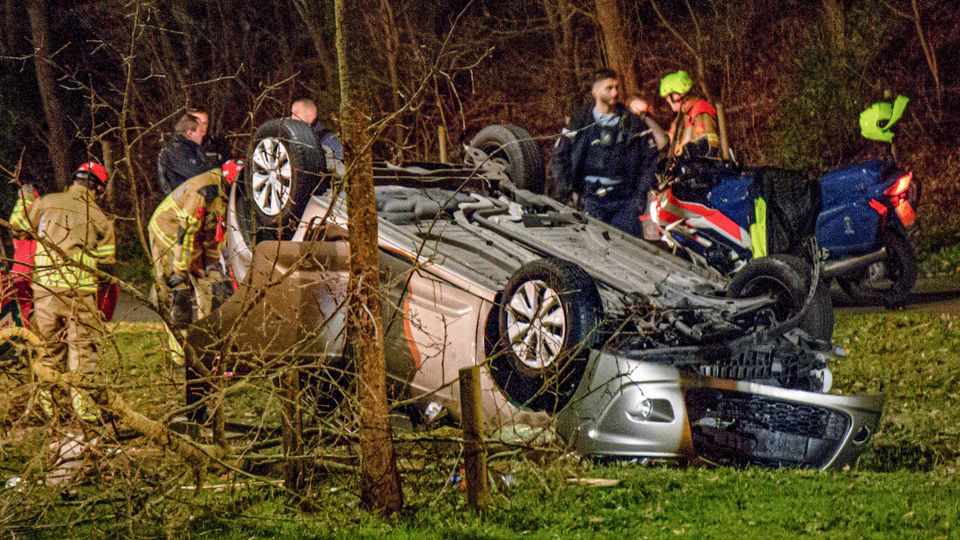 ongeluk 112 botsing hoogerheide politie ambulance
