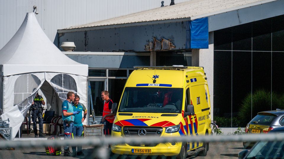 Gewonde bij bedrijfsongeval in Wernhout, traumahelikopter opgeroepen