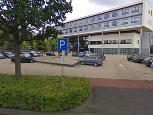 Gemeentehuis Moerdijk in Zevenbergen