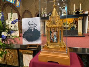 Schrijn Bernadette de Souribous