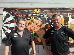 Opnieuw is Bergse Dart Drive een groot succes: &#8216;Beste excuus voor een kroegentocht&#8217;