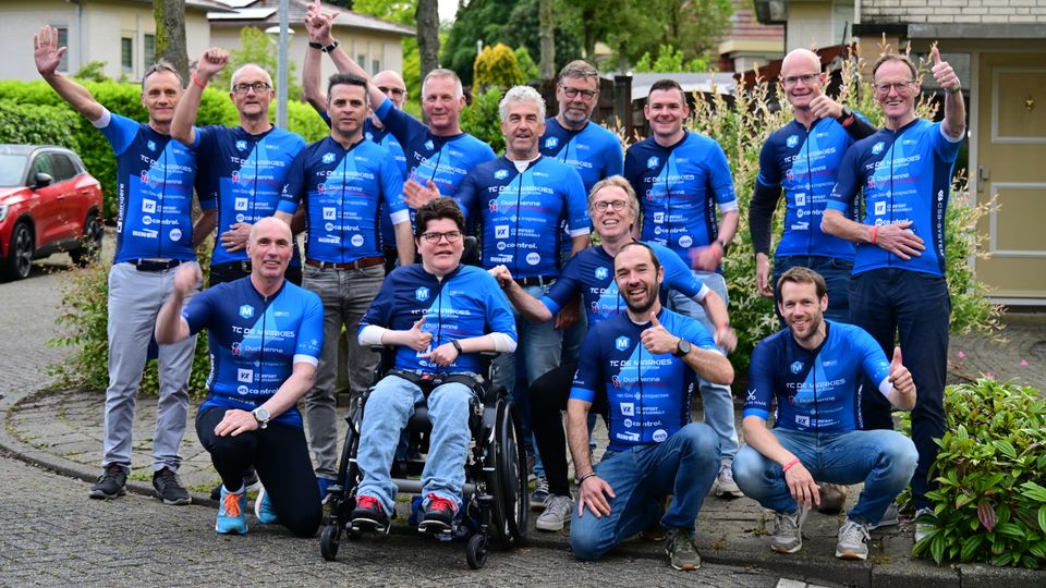 Fietsvereniging haalt geld op voor Duchenne Parent Project: &#8216;Veel meer dan verwacht&#8217;