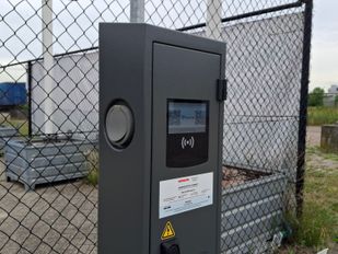 Test in Moerdijk, Etten-Leur, Bergen op Zoom en Zundert: auto&#8217;s zonder stekker mogen boetevrij parkeren op laadplek