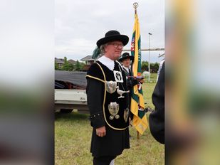 Koningsschieten in Etten-Leur: wie schiet de vogel aan flarden en wordt koning?