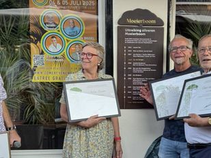 Wie verdient dit jaar de Zilveren Moeierboom?