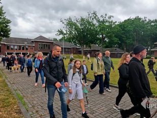 Recordaantal deelnemers bij Bergse Avond&shy;vierdaagse: &#8216;Het is één groot feest&#8217;
