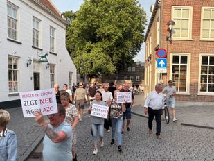 geen azc bergen op zoom demonstratie