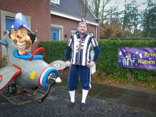 Na elf jaar neemt Prins Ruben I afscheid als prins van Smoorfrêterslaand