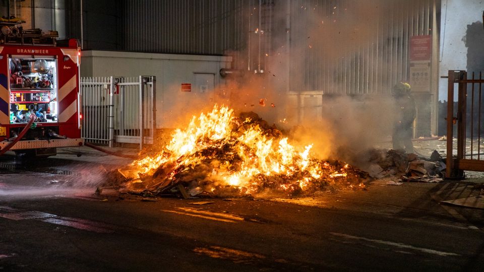112 brand Roosendaal vuur brandweer politie