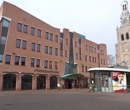 Gemeentehuis Etten-Leur (Foto: ZuidWest Update)