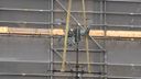 Phoenix onder grote belangstelling van Wouwse toren afgehaald