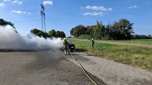 autobrand brant wouw wouwse plantage auto 112 brandweer nieuws brabant