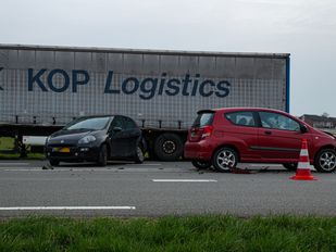 nieuws 112 tholen botsing ongeluk