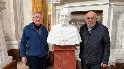 Paus Franciscus is vanaf nu te bewonderen in de Basiliek in Oudenbosch.