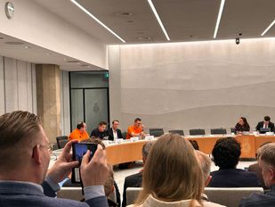 Moerdijkers pleiten voor behoud dorp en eerlijke compensatie: &#8216;Liever doordacht besluit dan snel&#8217;