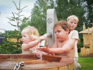 Playdôme opent natuurspeeltuin PlayGarten: ‘Kinderen mogen hier weer gewoon ravotten’