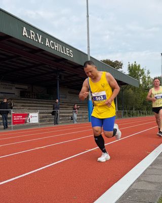 Tijdens de clubkampioenschappen van atletiek vereniging Achilles werd er gelopen op de vernieuwde baan.